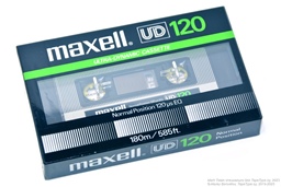Maxell UD 120