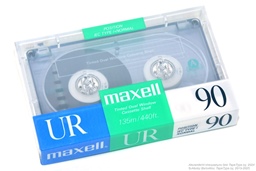 Maxell UR 90