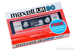 Maxell UR 90